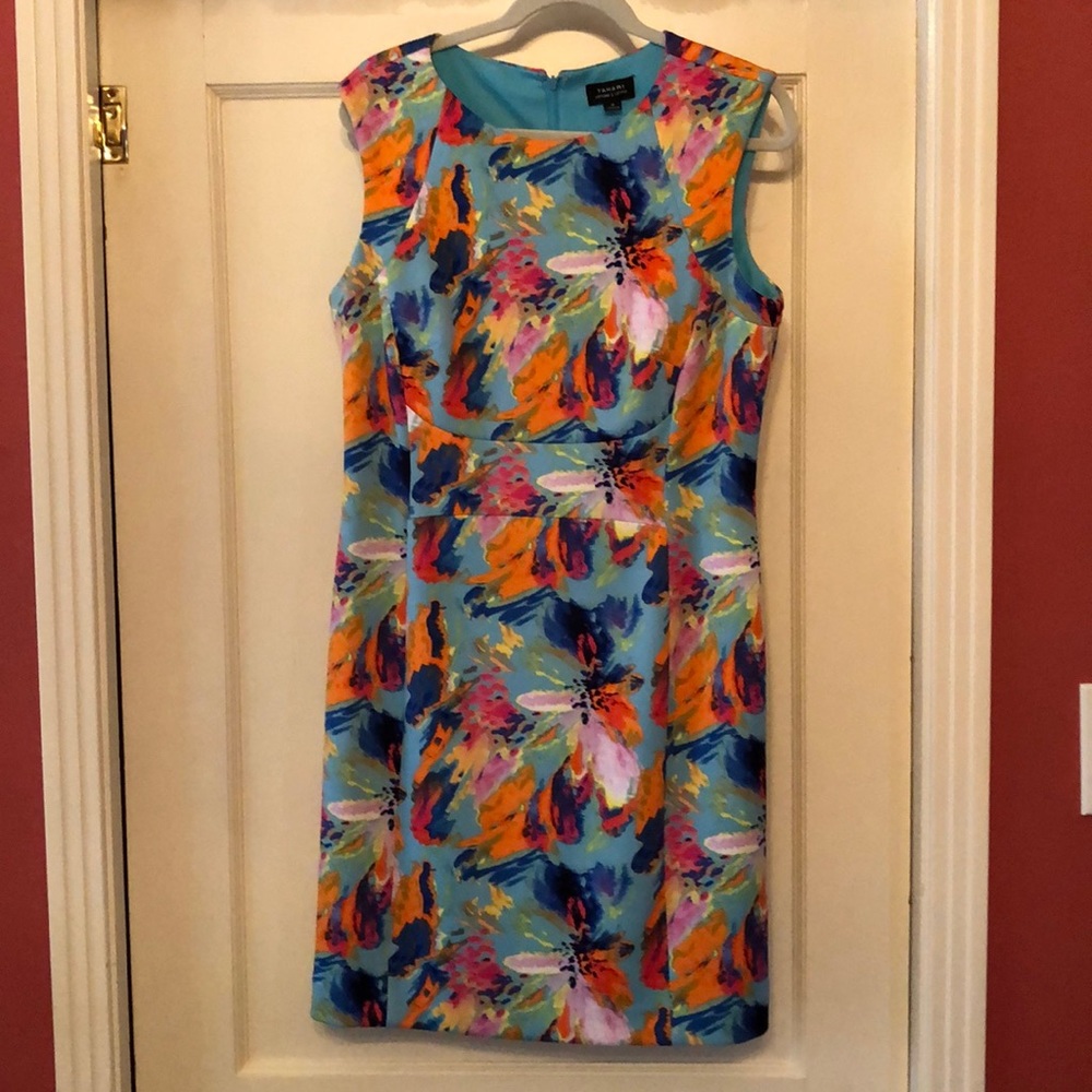 Gorgeous  Tahari Dress-Arthur Levine